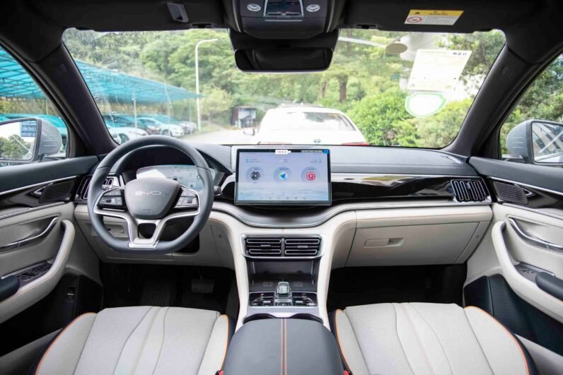 
								BYD Song PLUS DM-i full									