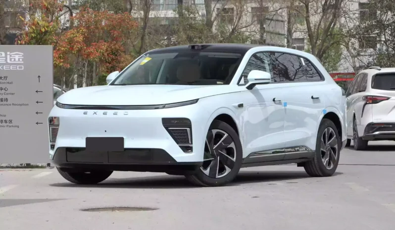 
								EXEED Sterra ET full									