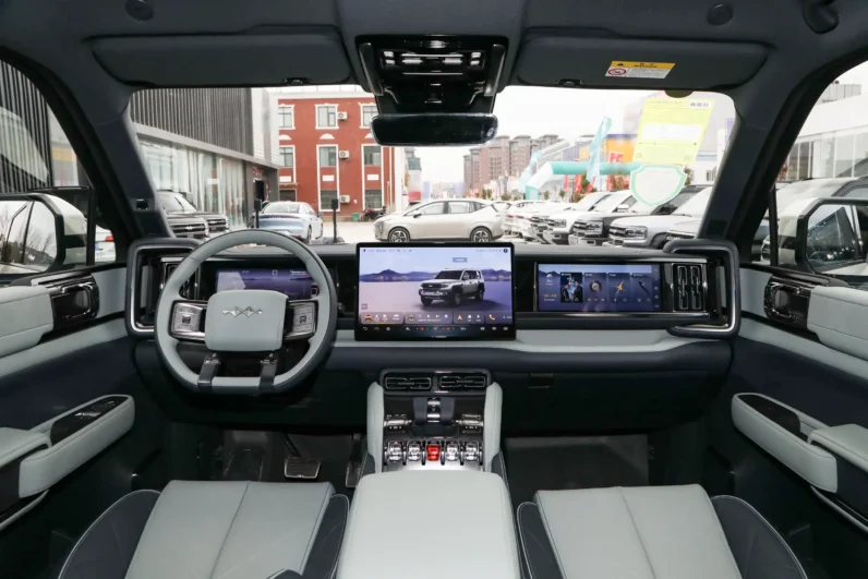 
								BYD Fangchengbao Bao 5 (BYD Leopard 5) full									