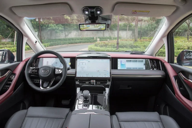 
								GAC Trumpchi E9 PHEV full									