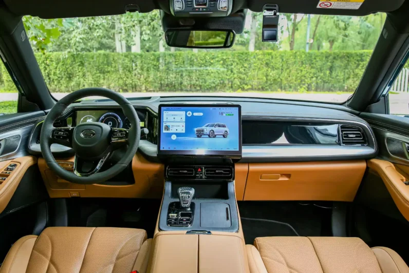 
								GAC Trumpchi ES9 PHEV full									