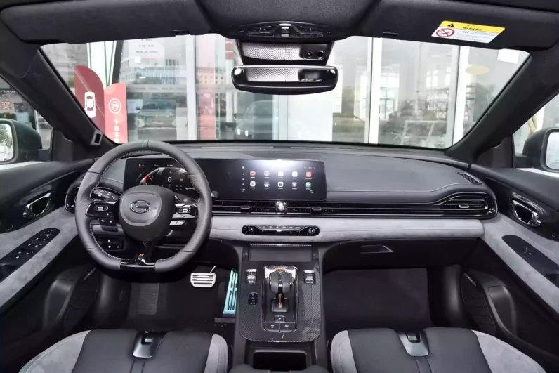 
								GAC Trumpchi Empow full									