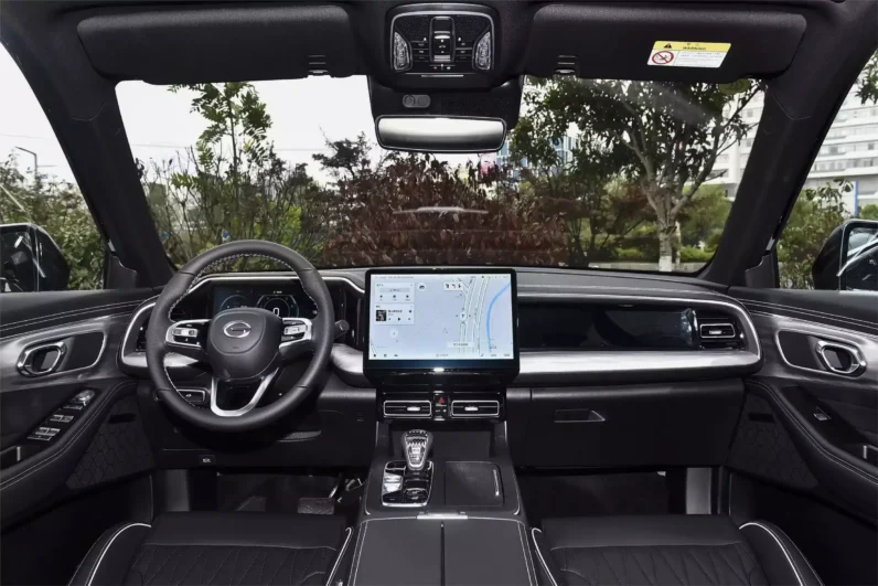 
								GAC Trumpchi GS8 full									