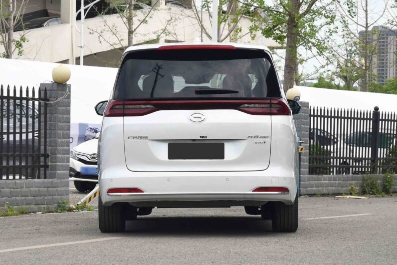 
								GAC Trumpchi M6 full									