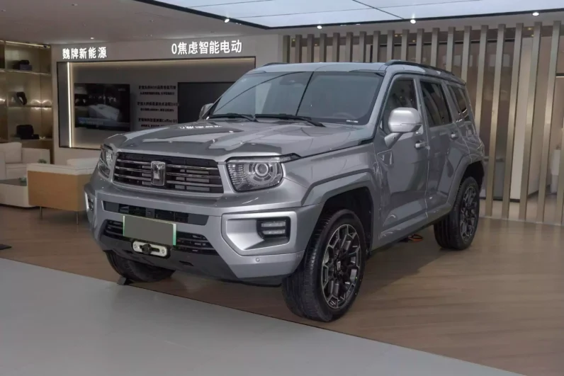 
								GWM Tank 700 Hi4-T full									