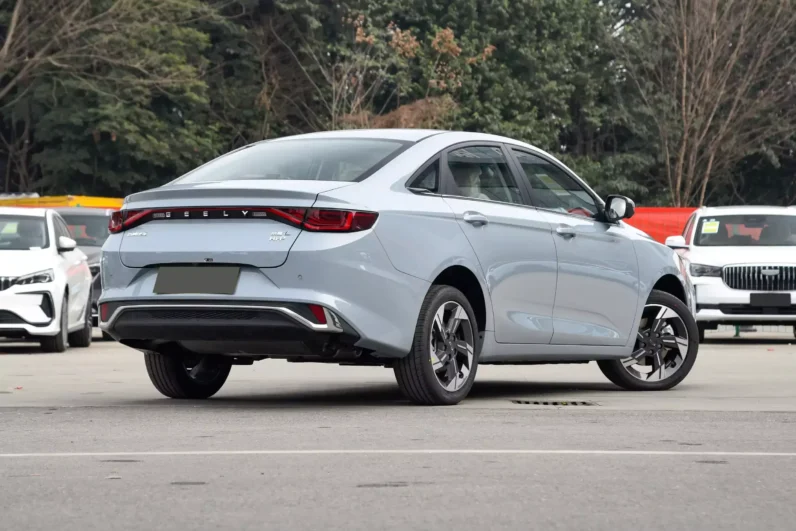 
								Geely Emgrand L HiP full									