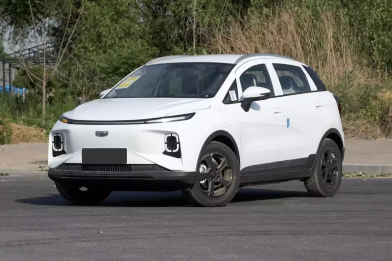 
								Geely Geometry E Firefly full									