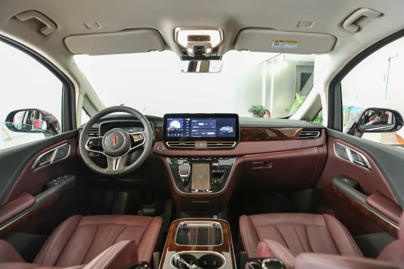 
								Hongqi HQ9 PHEV full									