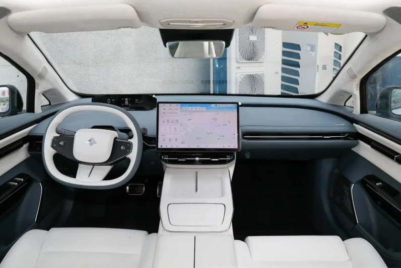 
								GAC Aion Hyper GT full									