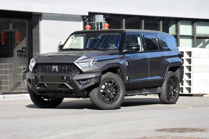 
								M-Hero 917 REEV full									