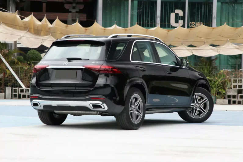 
								Mercedes-Benz GLE full									