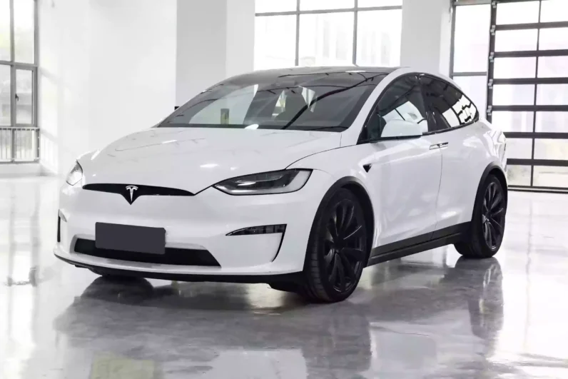 
								Tesla Model X full									