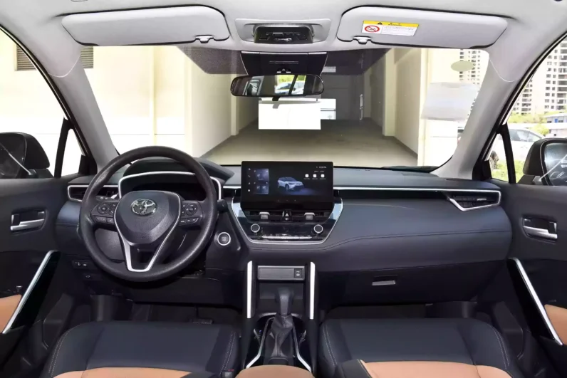 
								Toyota Frontlander full									