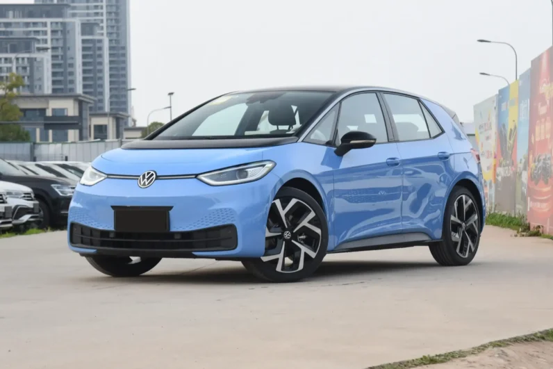 
								Volkswagen ID.3 full									