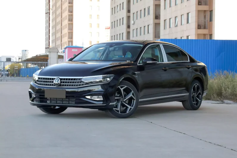 
								Volkswagen Magotan 2023 full									