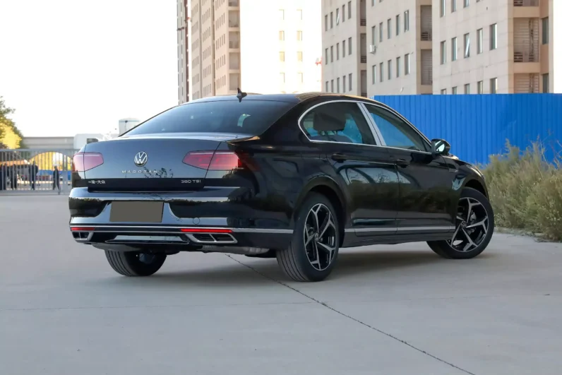 
								Volkswagen Magotan 2023 full									