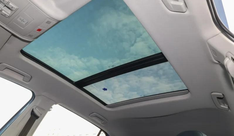 
								Volkswagen Tharu full									