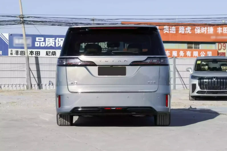 
								Voyah Dreamer EV full									