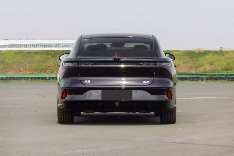 
								Voyah Passion PHEV full									