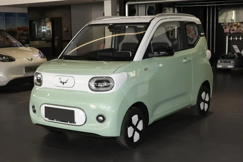 
								Wuling Hongguang MINI EV full									